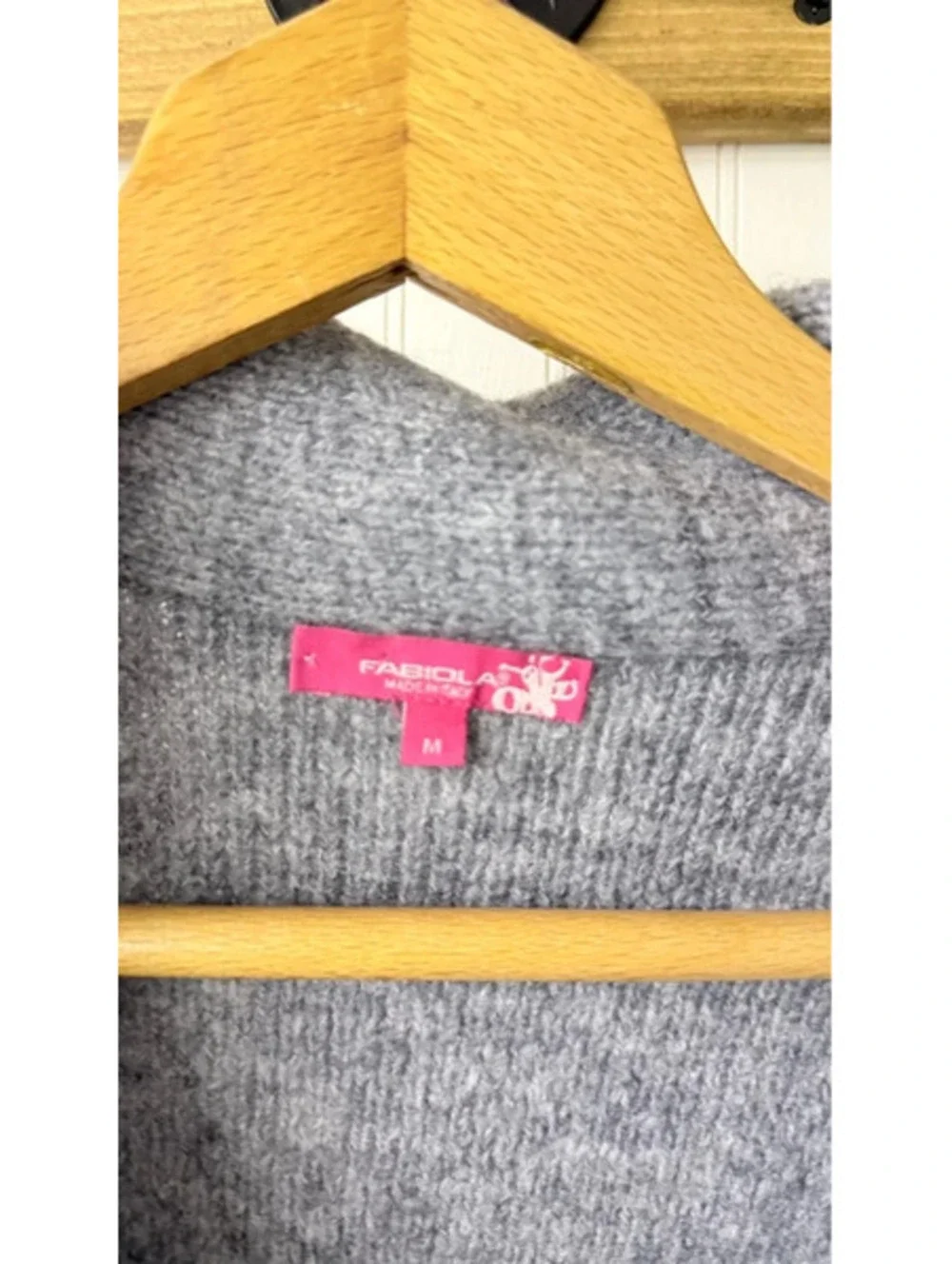 Fabiola knitted sweater cardigan gray medium granny detailed
